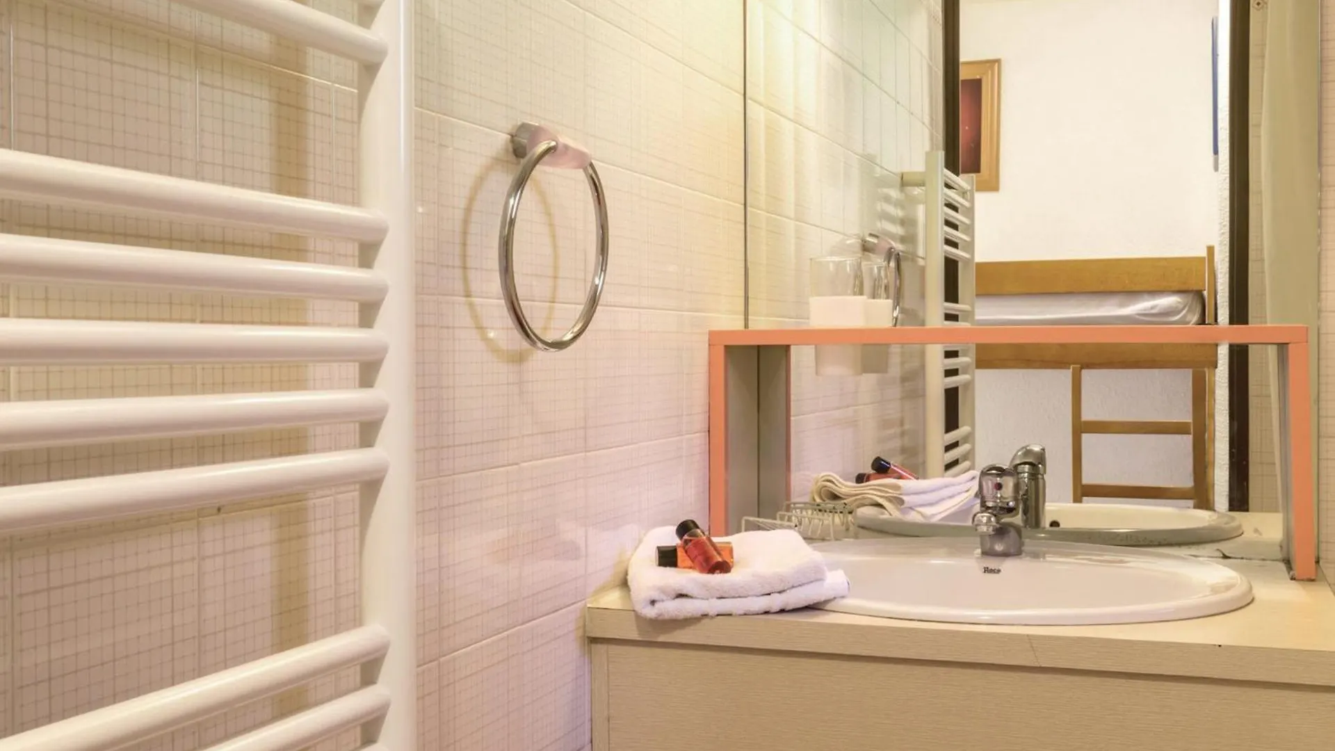 Studio La Clusaz, 1 pièce, 4 personnes - FR-1-437-11 France